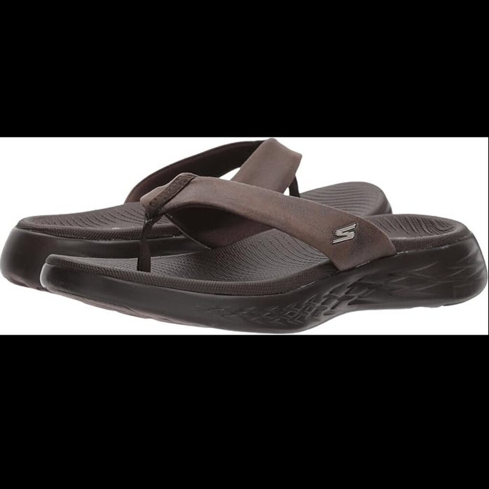NWT Skechers On the Go polished sandal flip flop